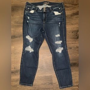 Torrid jeans jeggins 20 short ripped jeans